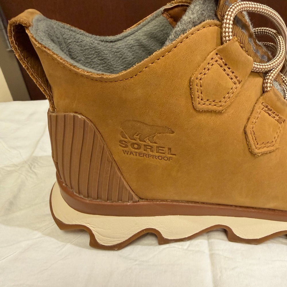Sorel Tan and Gray Winter Boots - Picture 12 of 13